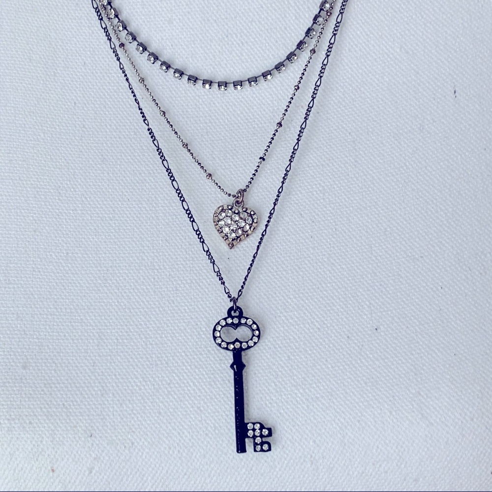 Betsey Johnson key heart charm Necklace